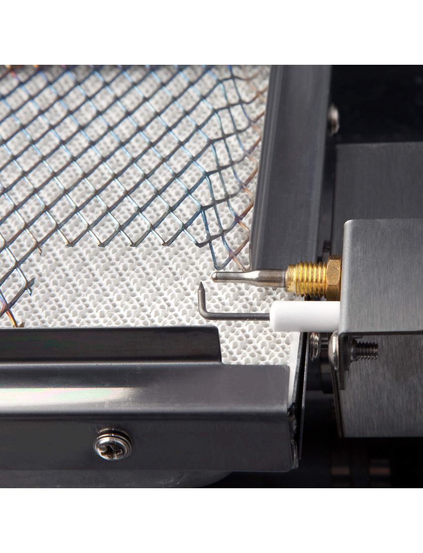 MULTI-KULTI® with Steakzone® - ceramic hot plate and ignition guard